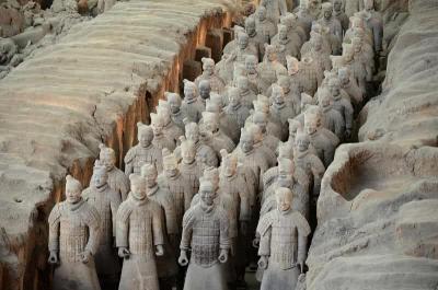 Top 10 Most Mysterious Archaeological Discoveries of All Time 400x265