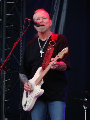 Best Gregg Allman Songs 300x400