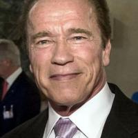 Arnold Schwarzenegger 200x200
