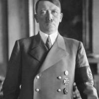 Adolf Hitler 200x200